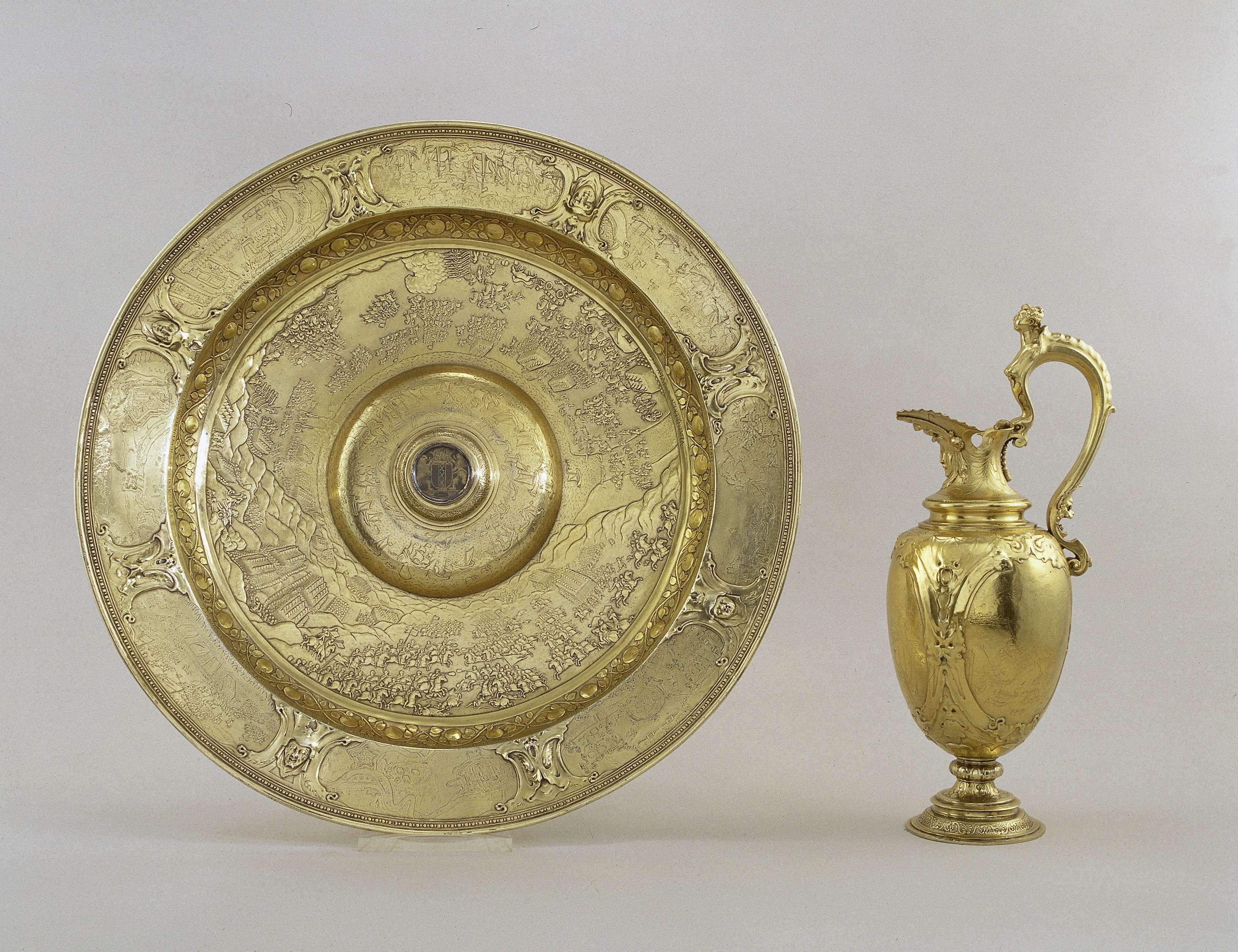 Ewer and basin with scenes of land and sea battles during the Eighty Years’ War, by Adam van Vianen (I), public domain