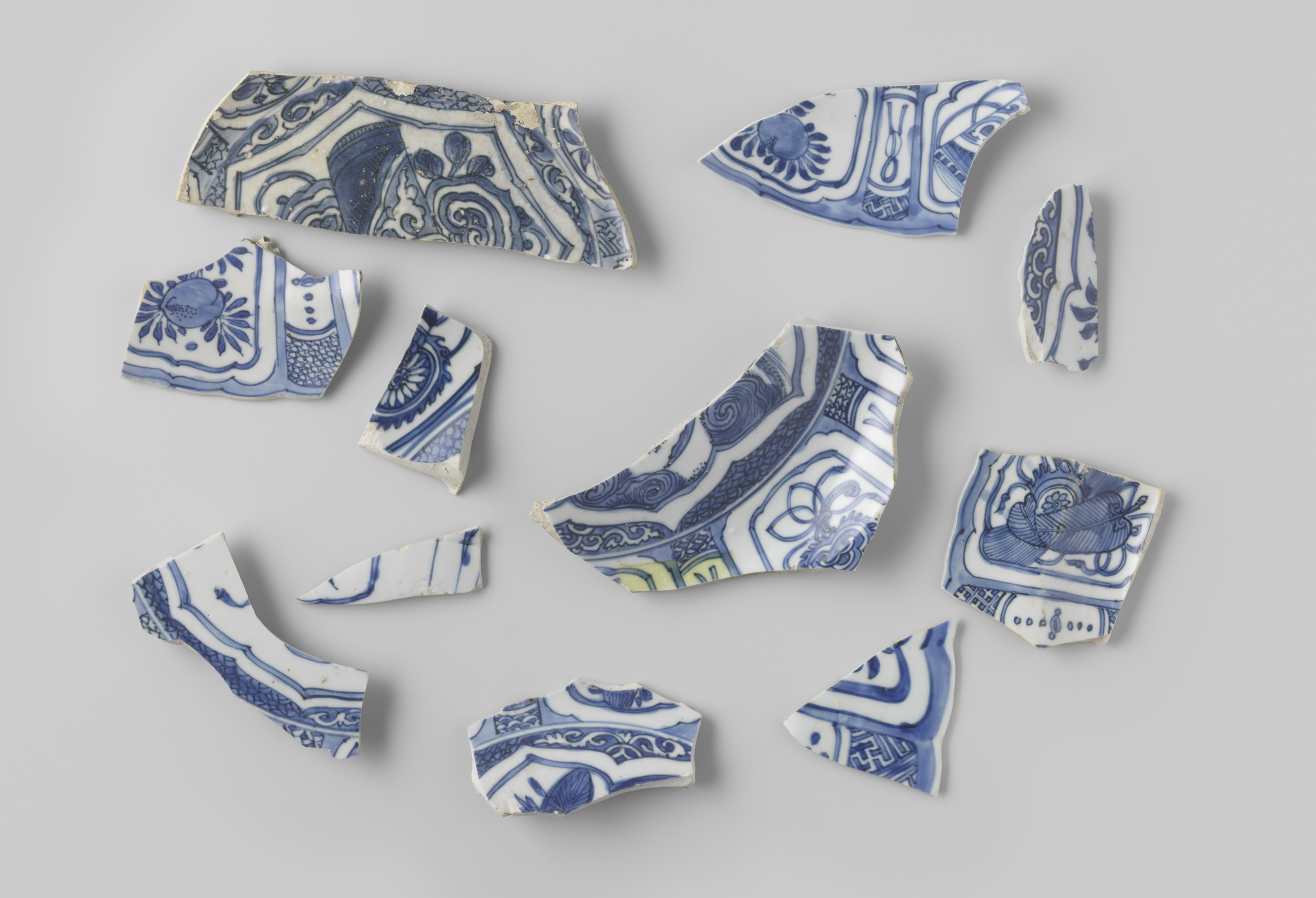 Fragments of a ship's porcelain from the Dutch Golden Age by Unknown Artist, medium: bone