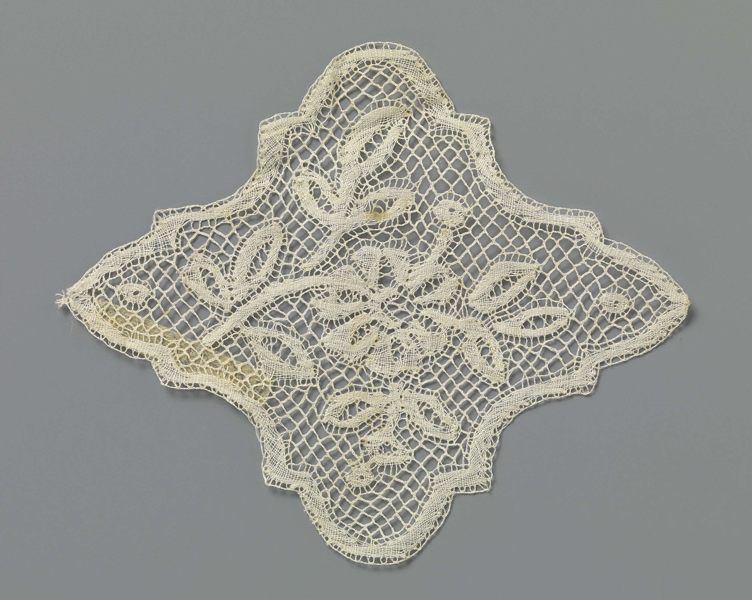 Lace piece with floral motifs by Unknown Artist