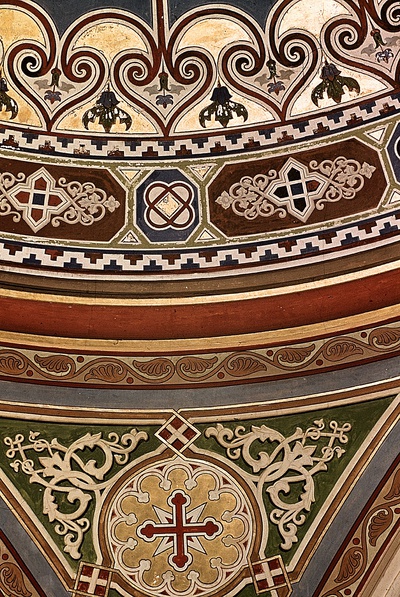 Fresco by Eva Bollert depicting intricate patterns and soft light in an interior setting.