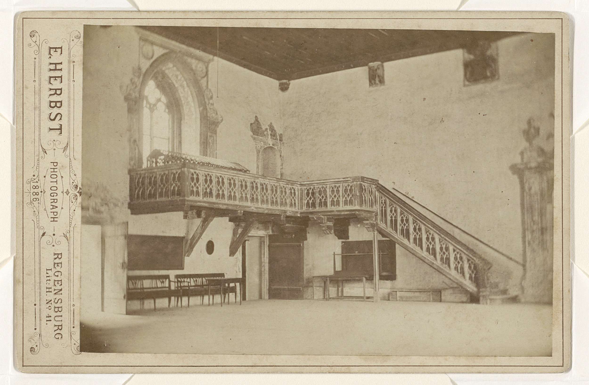 Interior scene of Zaal in het stadhuis van Regensburg, albumen print by Emil Herbst