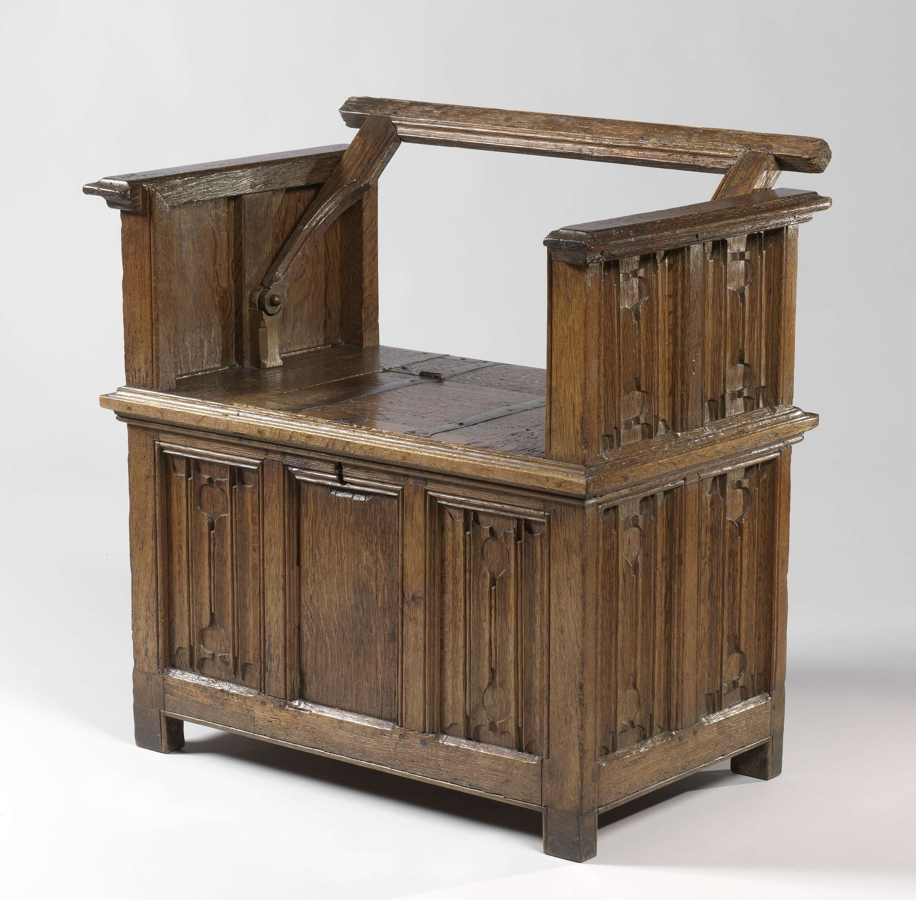 Renaissance wooden settle by Unknown Artist with storage space