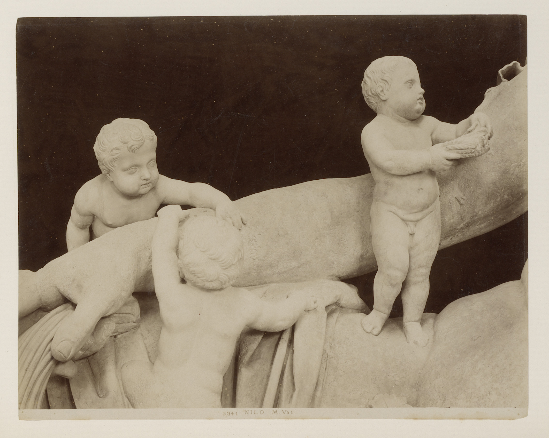 Detail van sculptuur De Nijl, by James Anderson, public domain