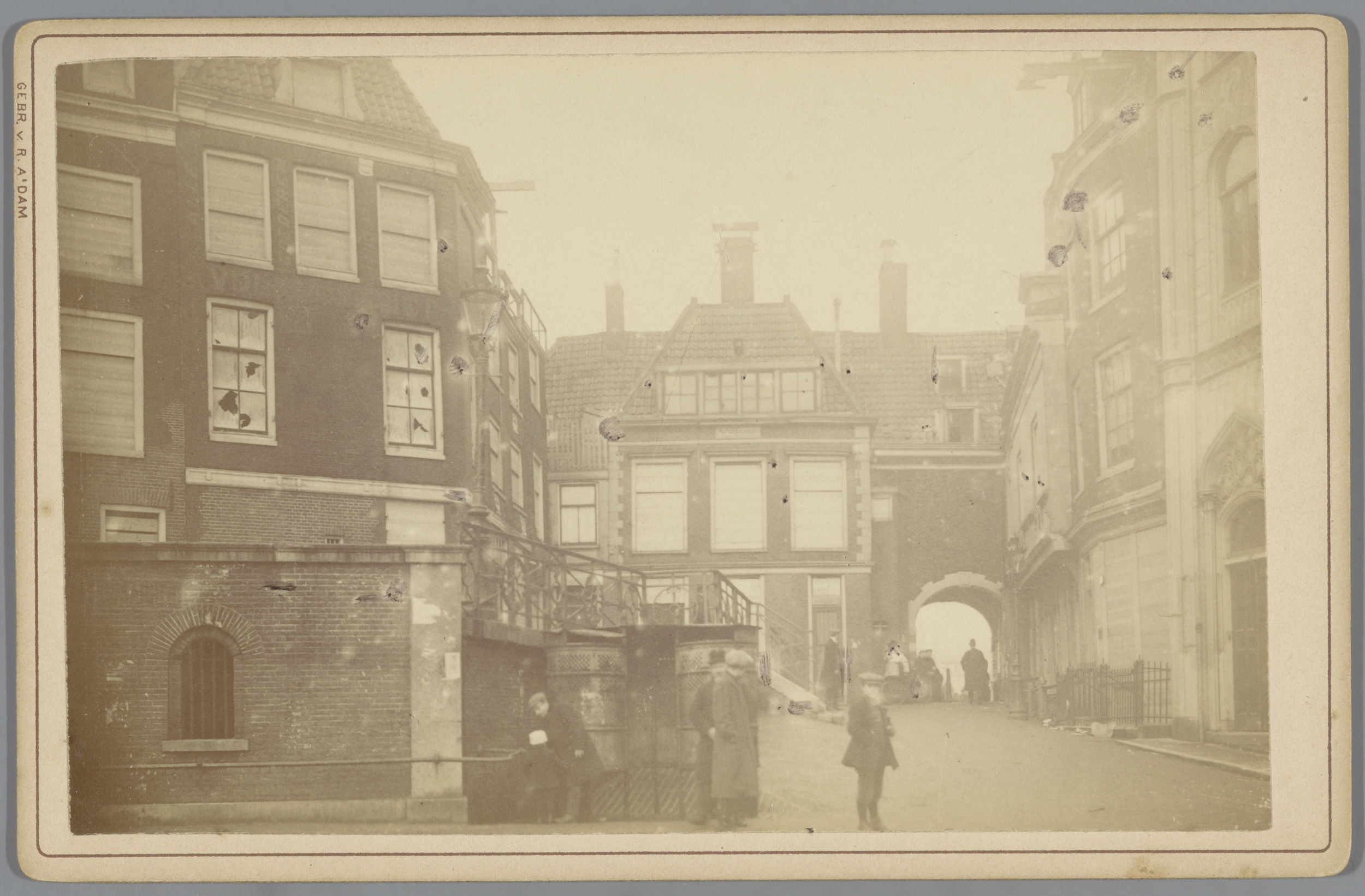 Albumen print by Gebr. van R. depicting Beursplein and Beurspoort in Amsterdam