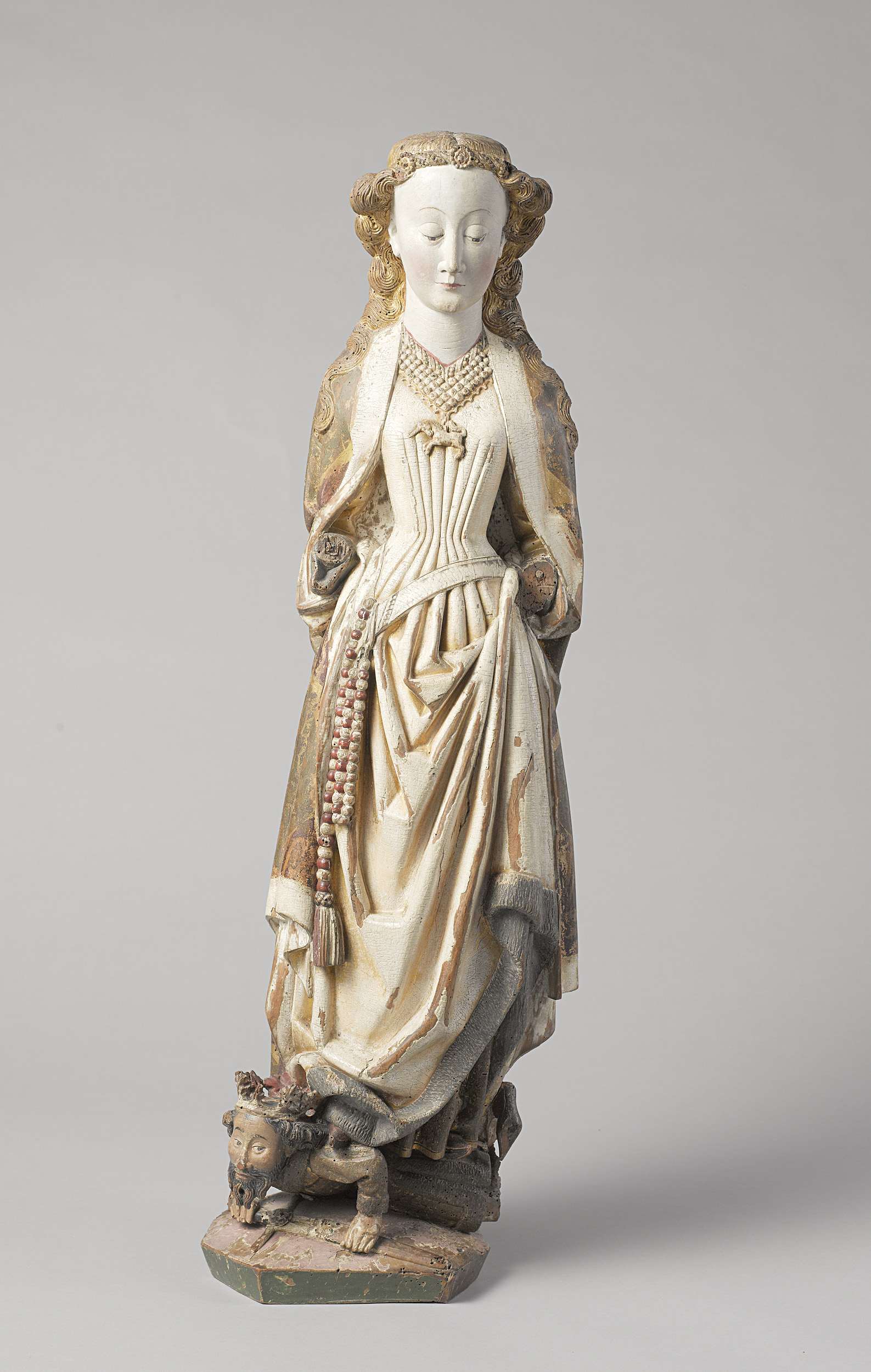 Religious statue of Saint Barbara, walnut, by Master of Koudewater