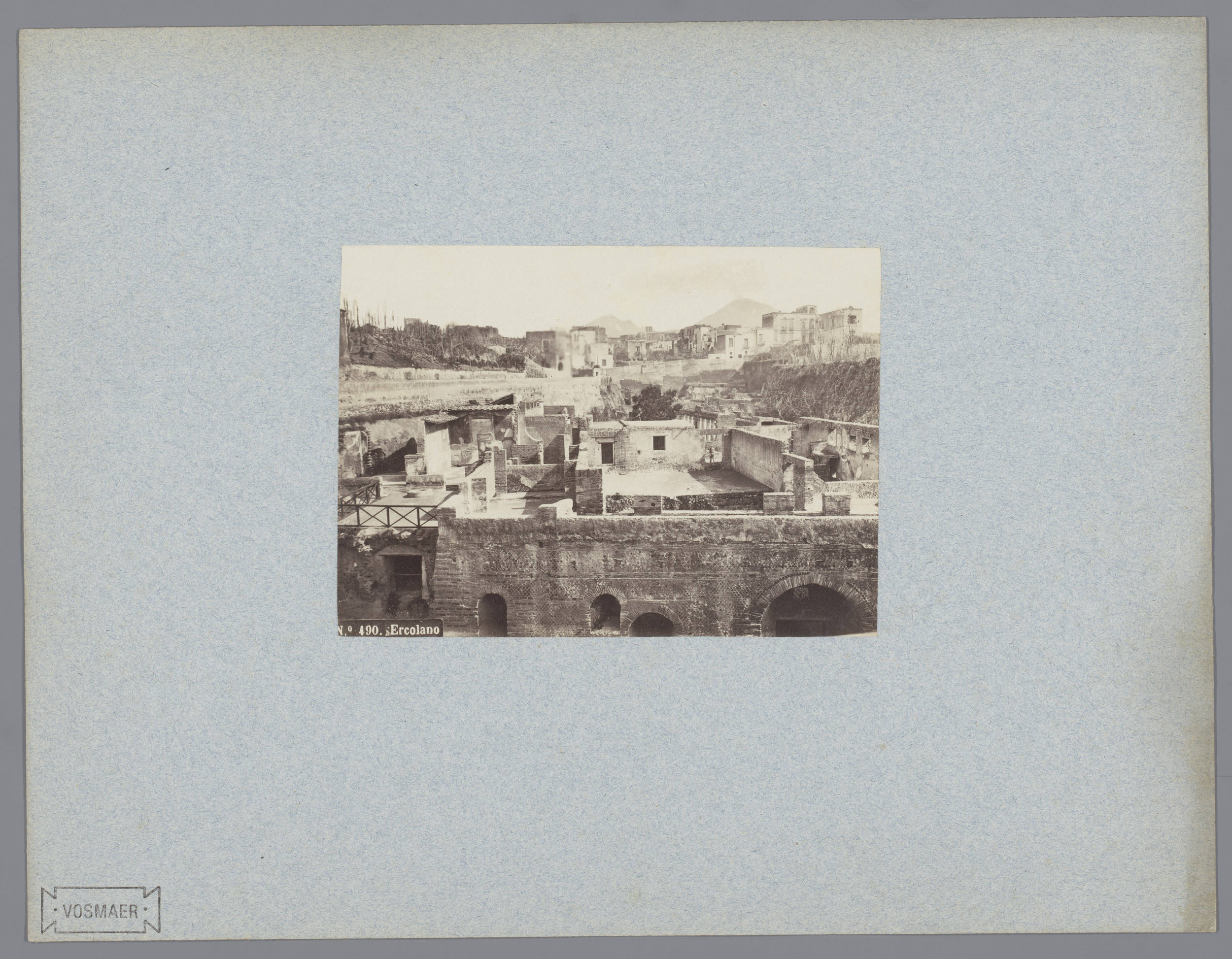 Huizen in Herculaneum by Roberto Rive, albumen print showing sunlit ancient homes