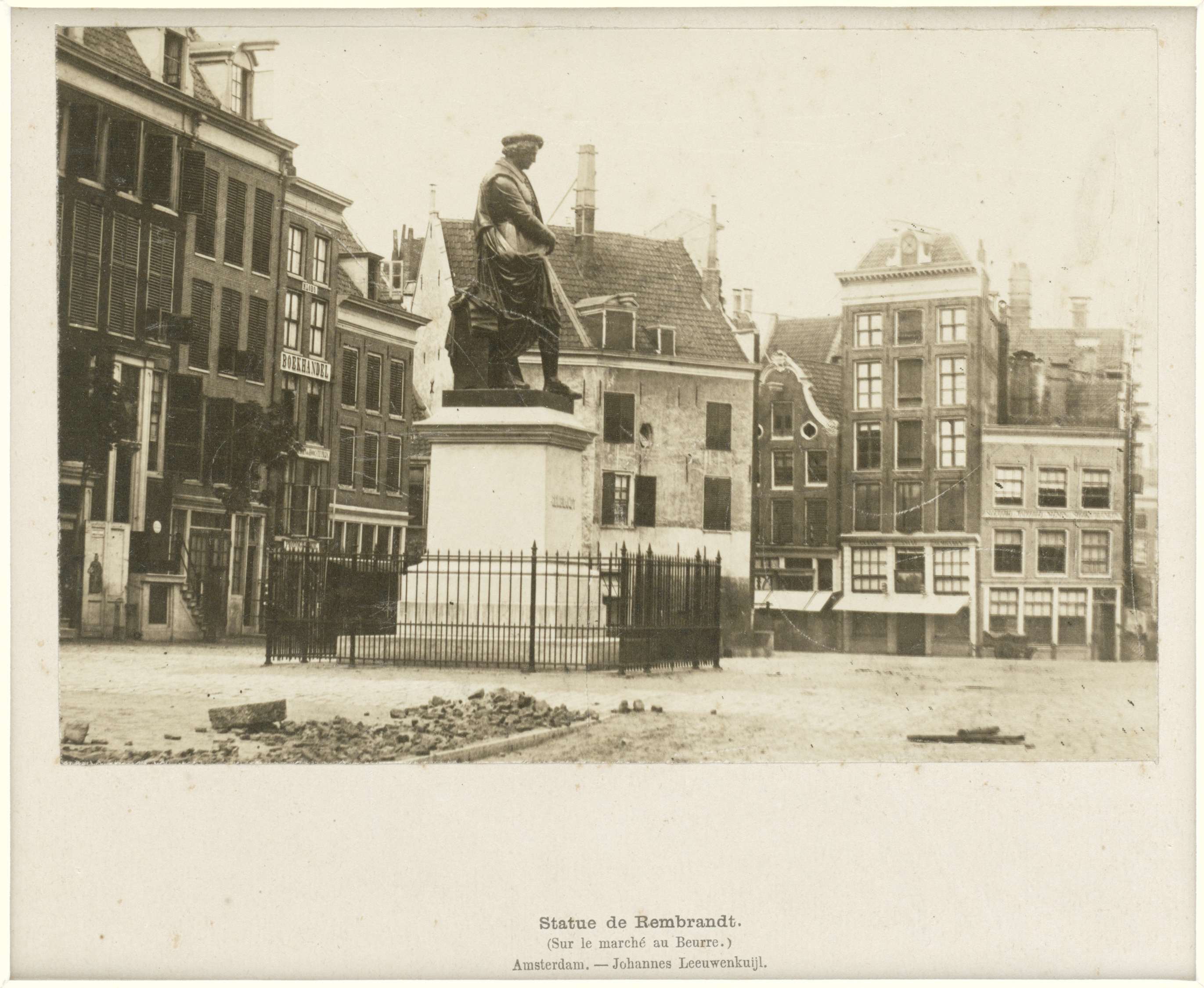 Statue of Rembrandt at Rembrandtplein, albumen print by Munnich & Ermerins