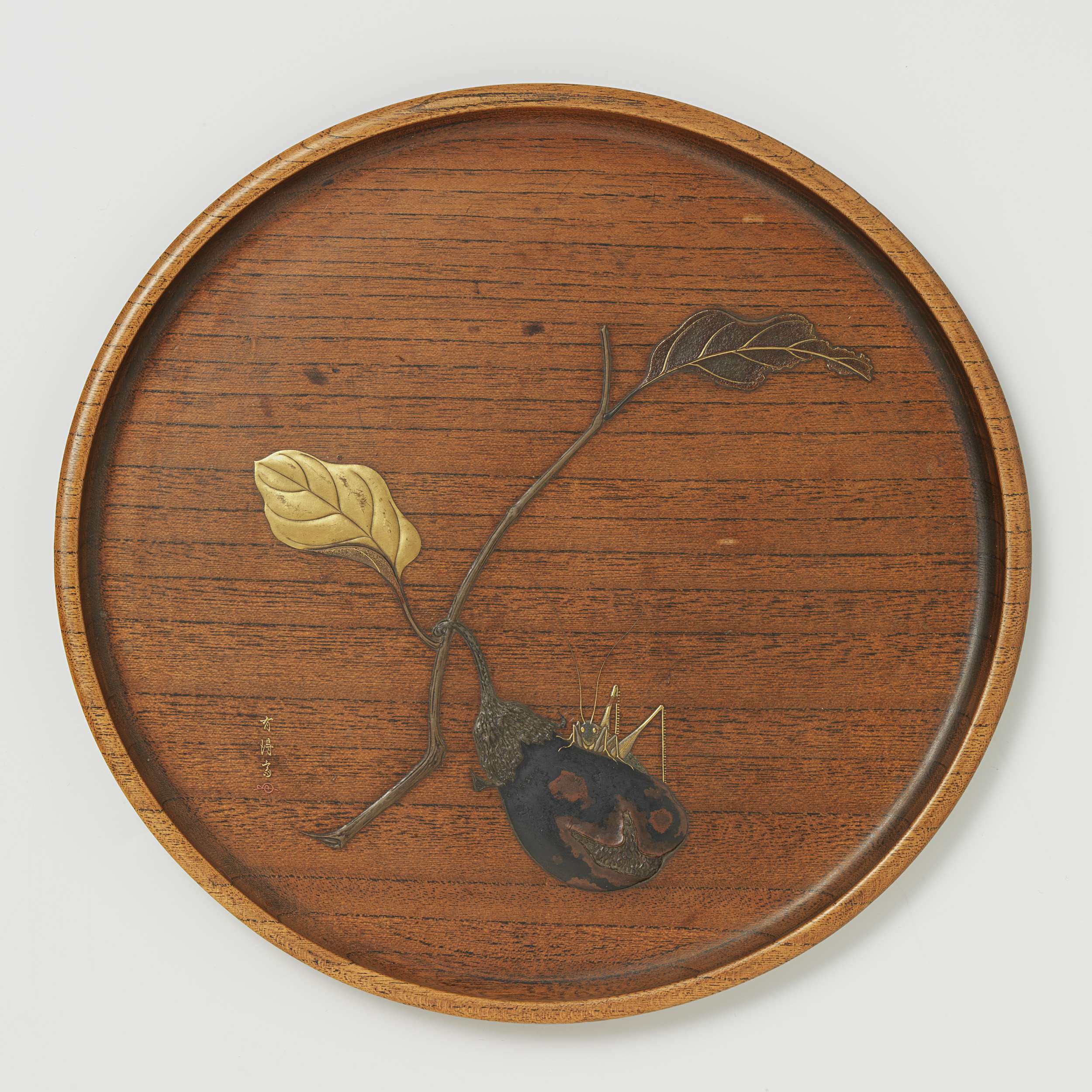 Schaal by Yutokusai, wood medium, features colorful patterns and ceramic motifs.