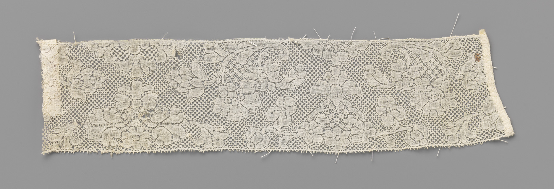 Lacework with floral motifs by Unknown Artist