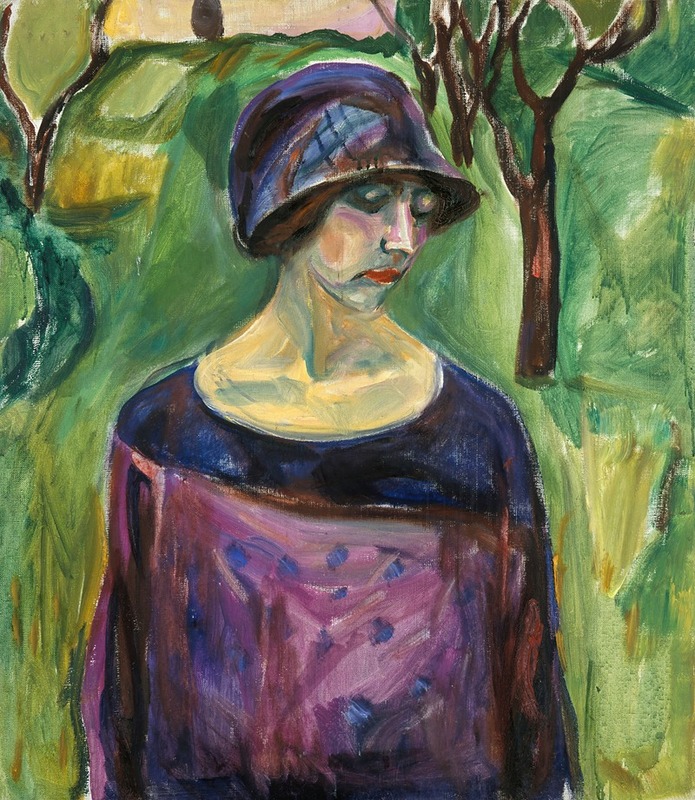 A portrait of Birgit Prestøe surrounded by a lush garden.