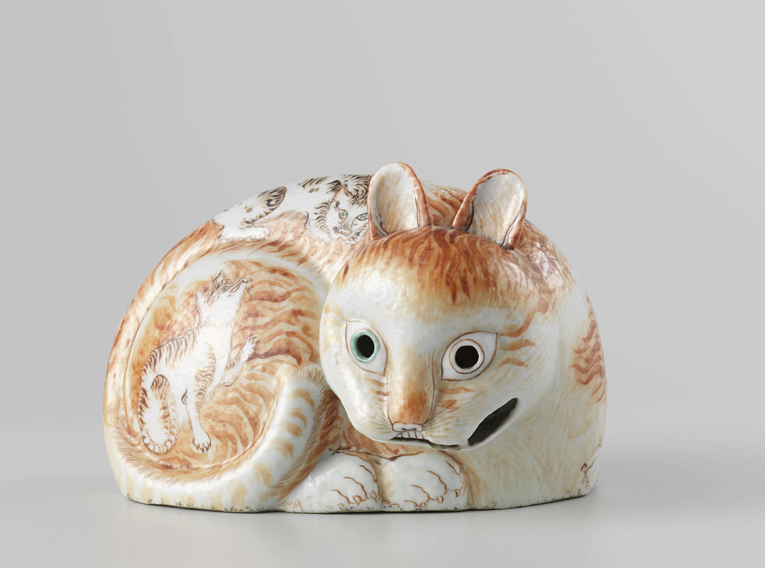 Ceramic nightlight shaped like a cat by unknown artist