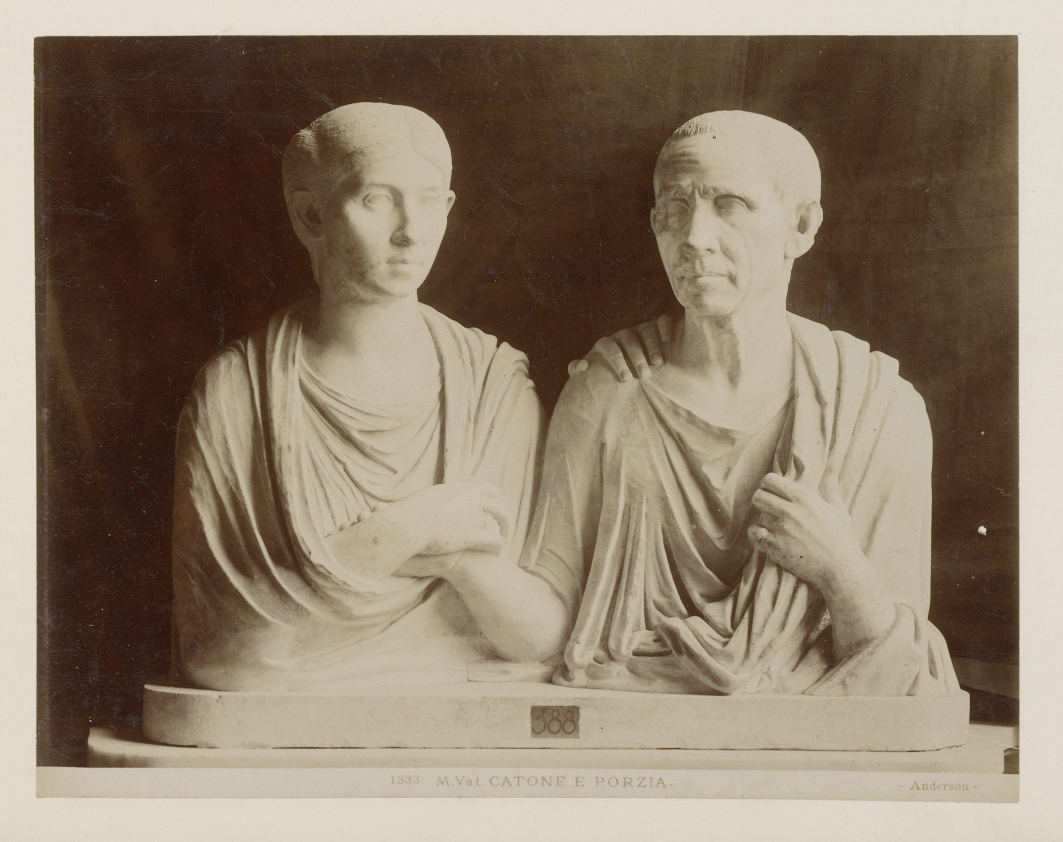 Sculptuur van Cato de Jongere en zijn dochter Porcia, Vaticaan, by James Anderson, public domain