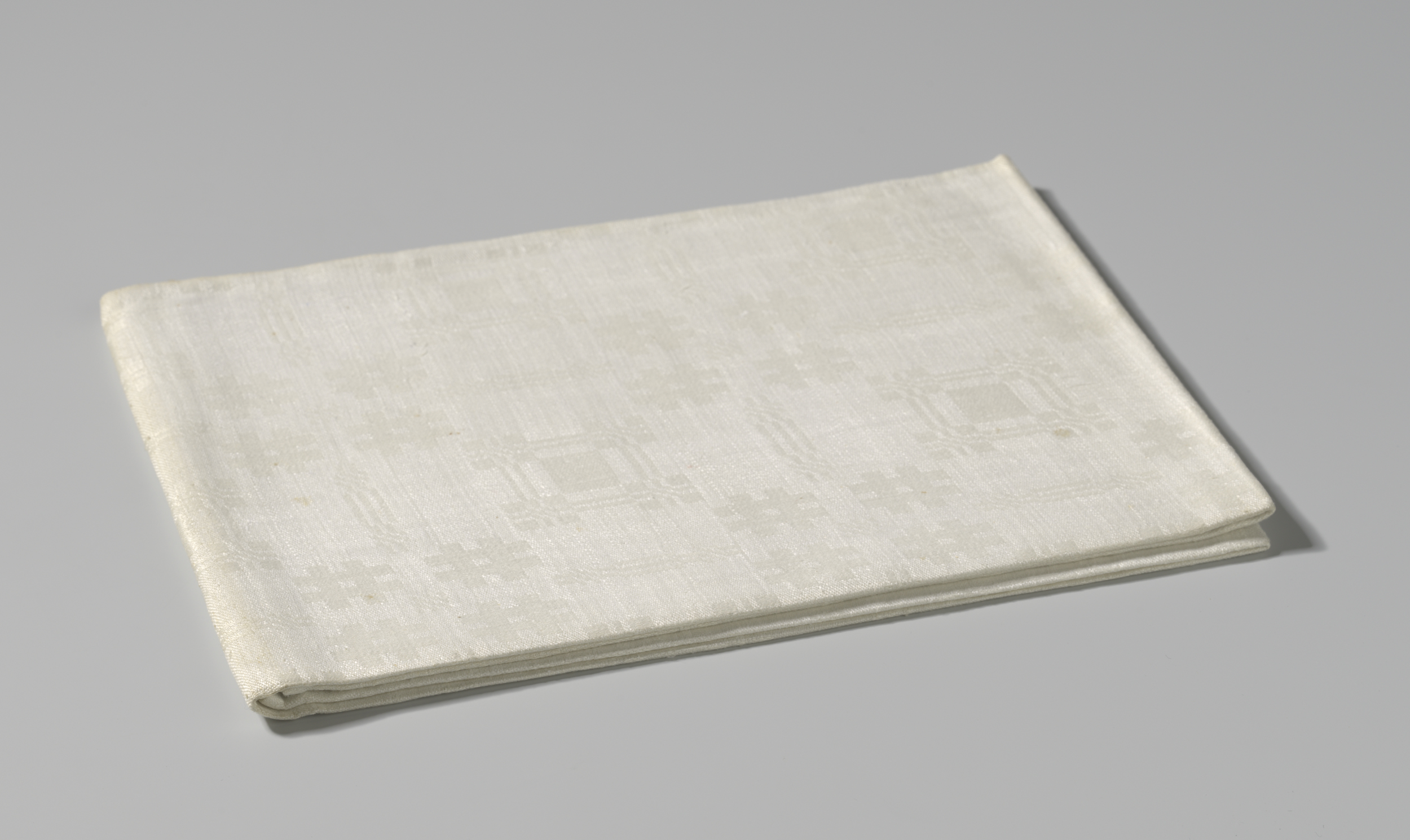 Linen textile with a pellen pattern by an unknown artist from 1869.