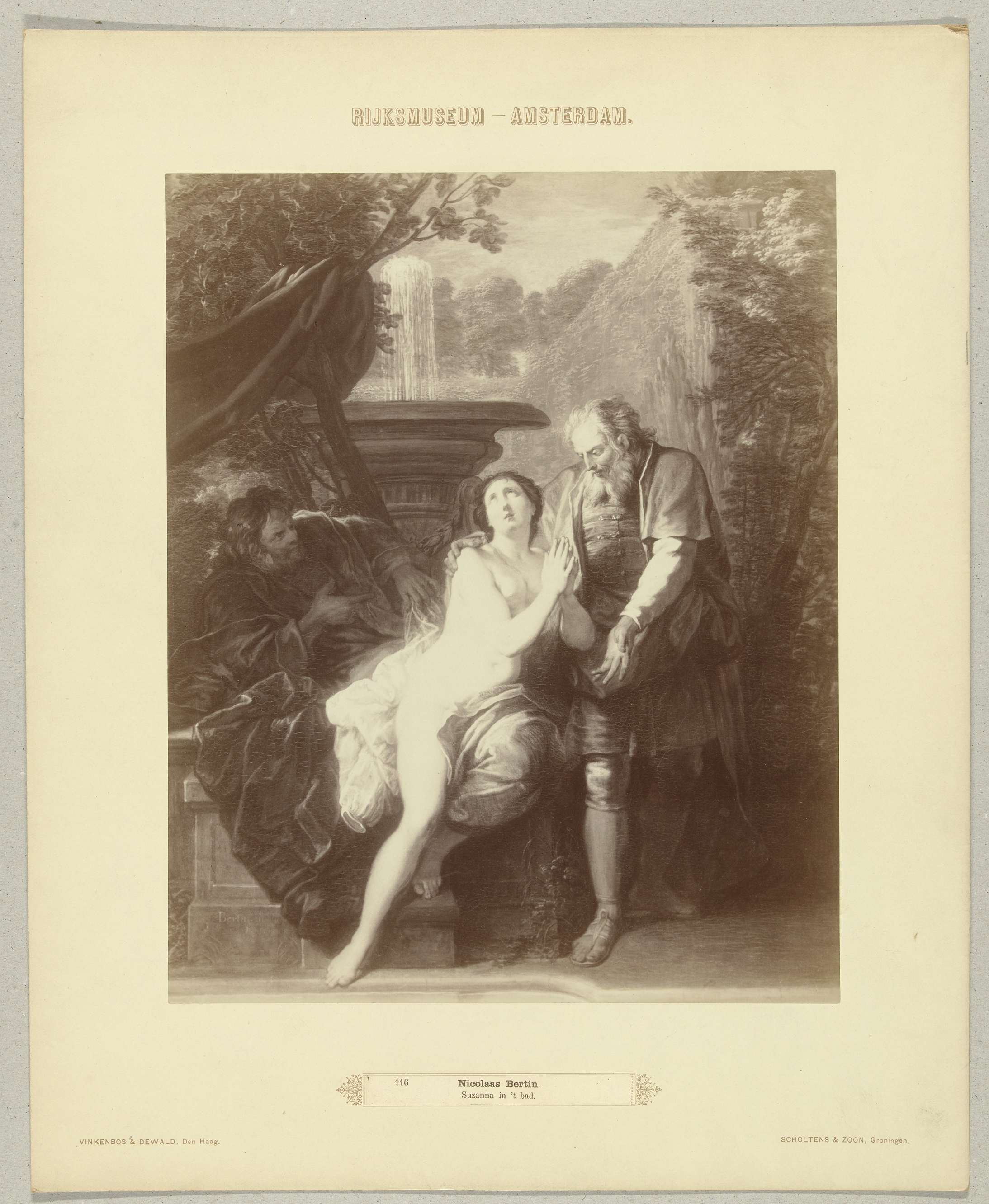 Suzanne in het bad, albumen print by Vinkenbos & Dewald, depicting a serene nude in a bath.