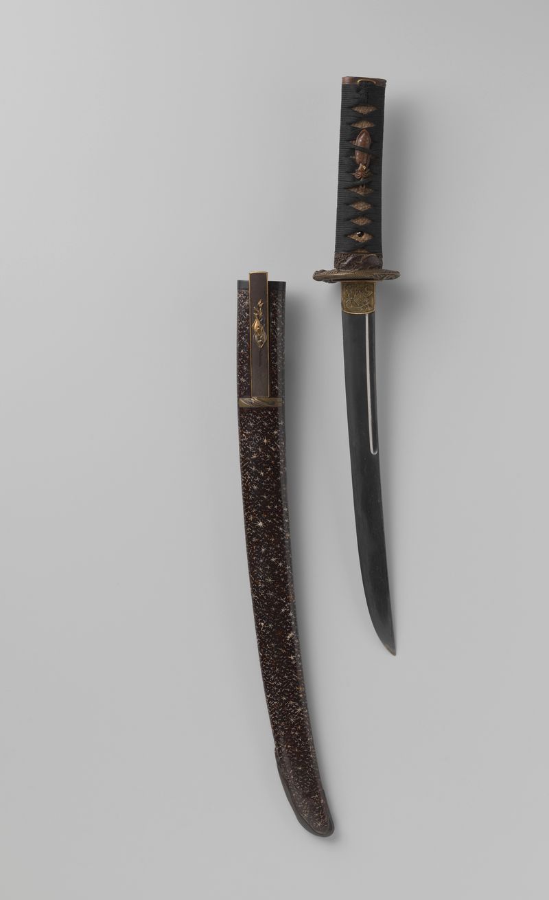Espada de acero de Unknown Artist, con pomo y hoja ornamentados