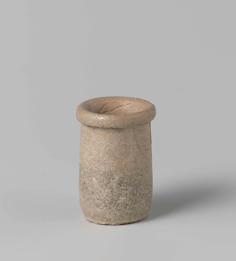 Jarra cilíndrica, cerámica, artista desconocido