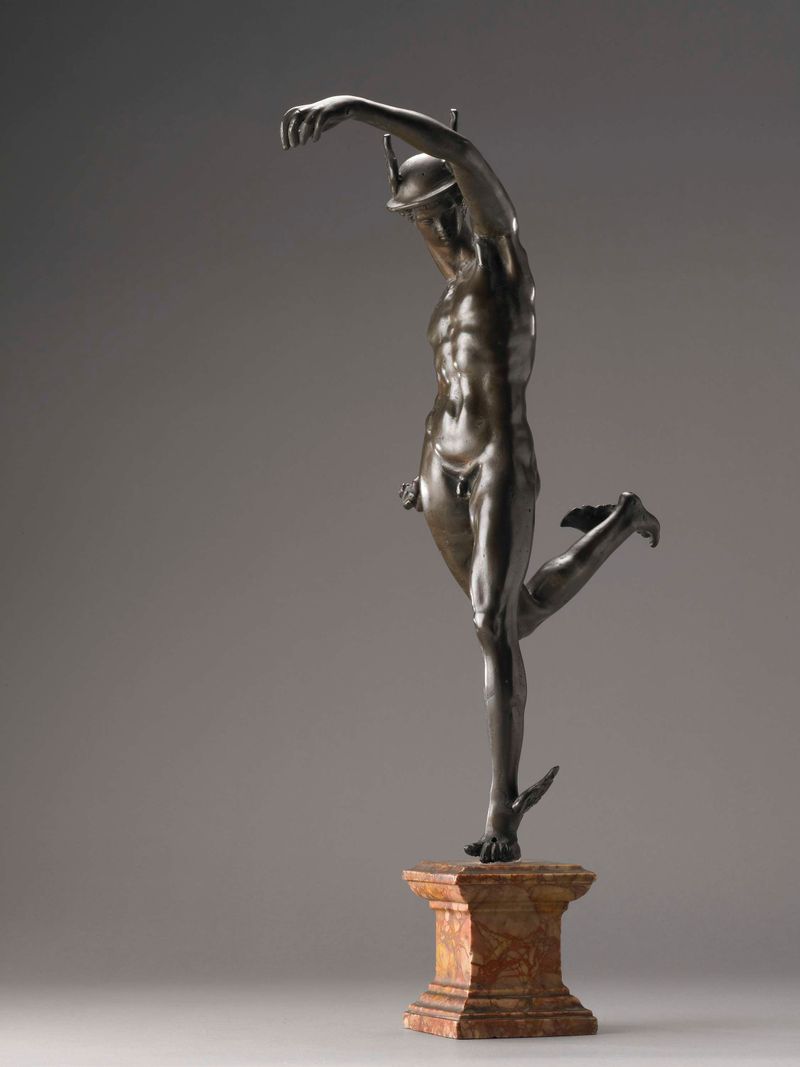 Escultura de bronce de Mercurio, el mensajero alado, por un artista desconocido