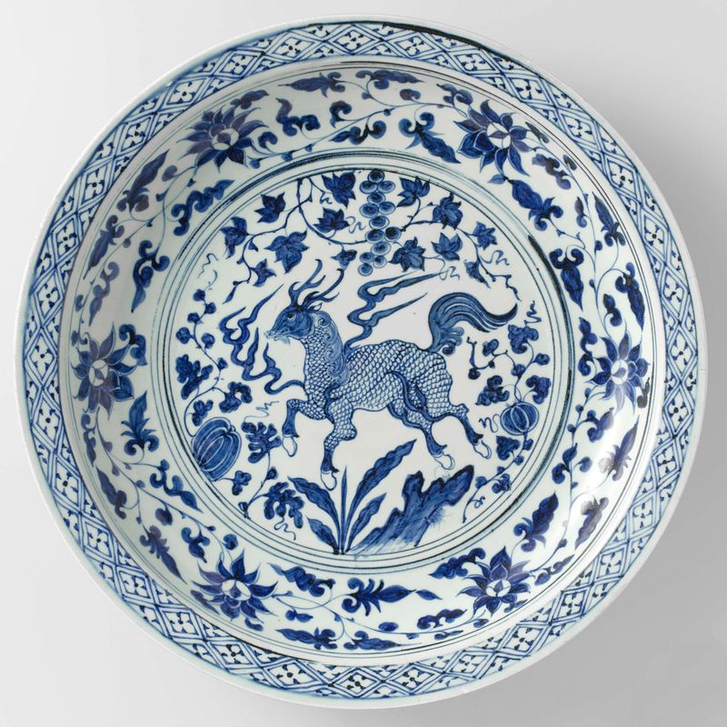 Charger with a qilin, cerâmica, artista desconhecido