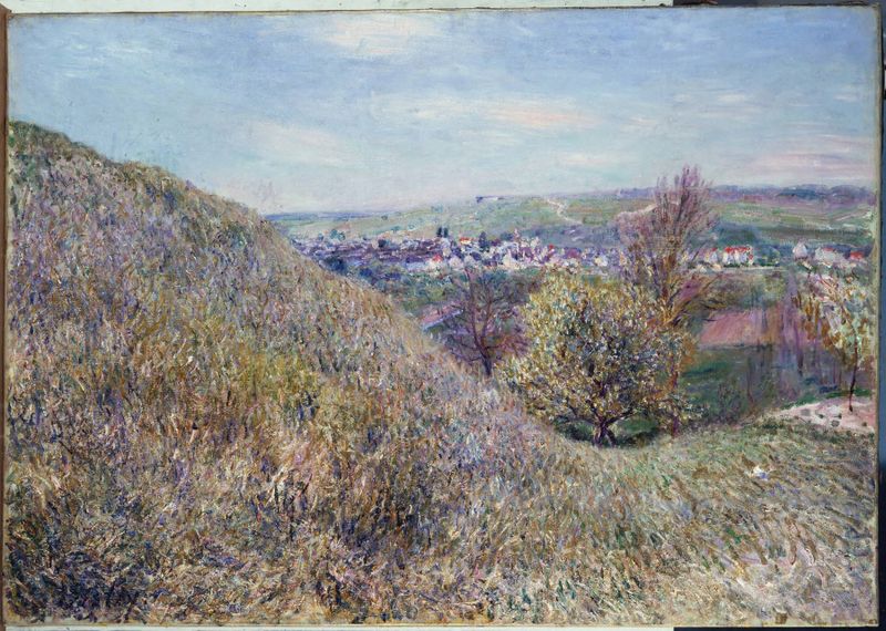 Paisaje con colinas onduladas en primavera de Alfred Sisley, óleo