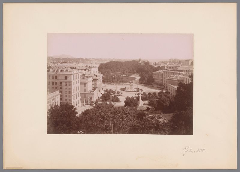 Landscape of Gezicht op het Acquasola te Genua, Italië by Alfredo Noack, albumen print