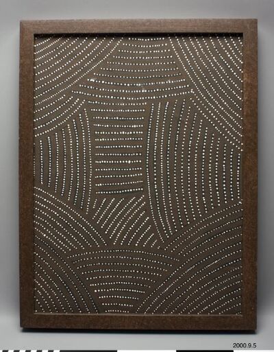 Obra abstracta de Mary Morton Kemarre, que representa silencio y tensión.