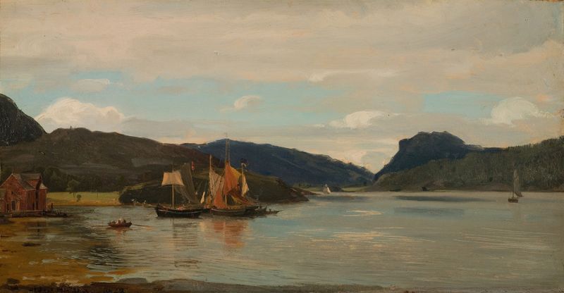 Fra Terøen, Bergen de Amaldus Nielsen, pintura al óleo que representa un pueblo rústico bajo la luz del sol.