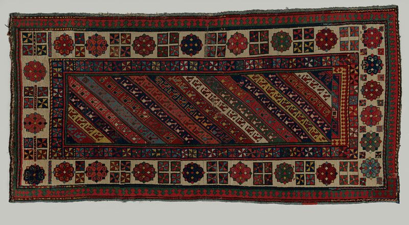 Oosters tapijt, textil de lana con patrones intrincados, c. 1799 - c. 1899