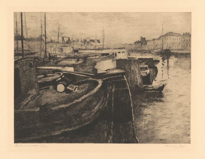 Chalands amarrés de Armand Apol, pintura a óleo que retrata barcos ancorados em águas tranquilas.