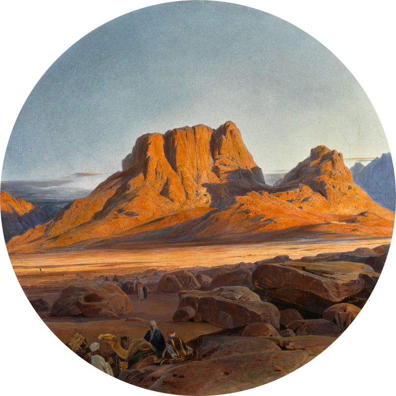 Acuarela de Edward Lear que representa el Monte Sinaí con nubes en espiral y rocas irregulares.