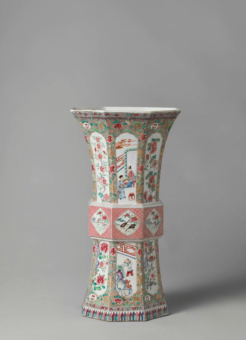 Conjunto de garniture vitoriano de vasos e frascos de porcelana de Unknown Artist