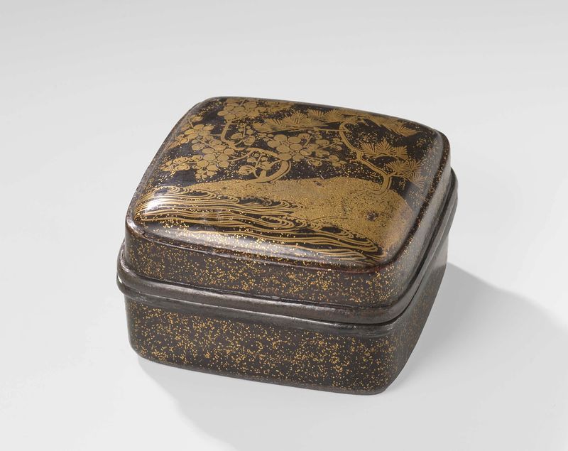 Caja de incienso o maquillaje de madera del artista desconocido