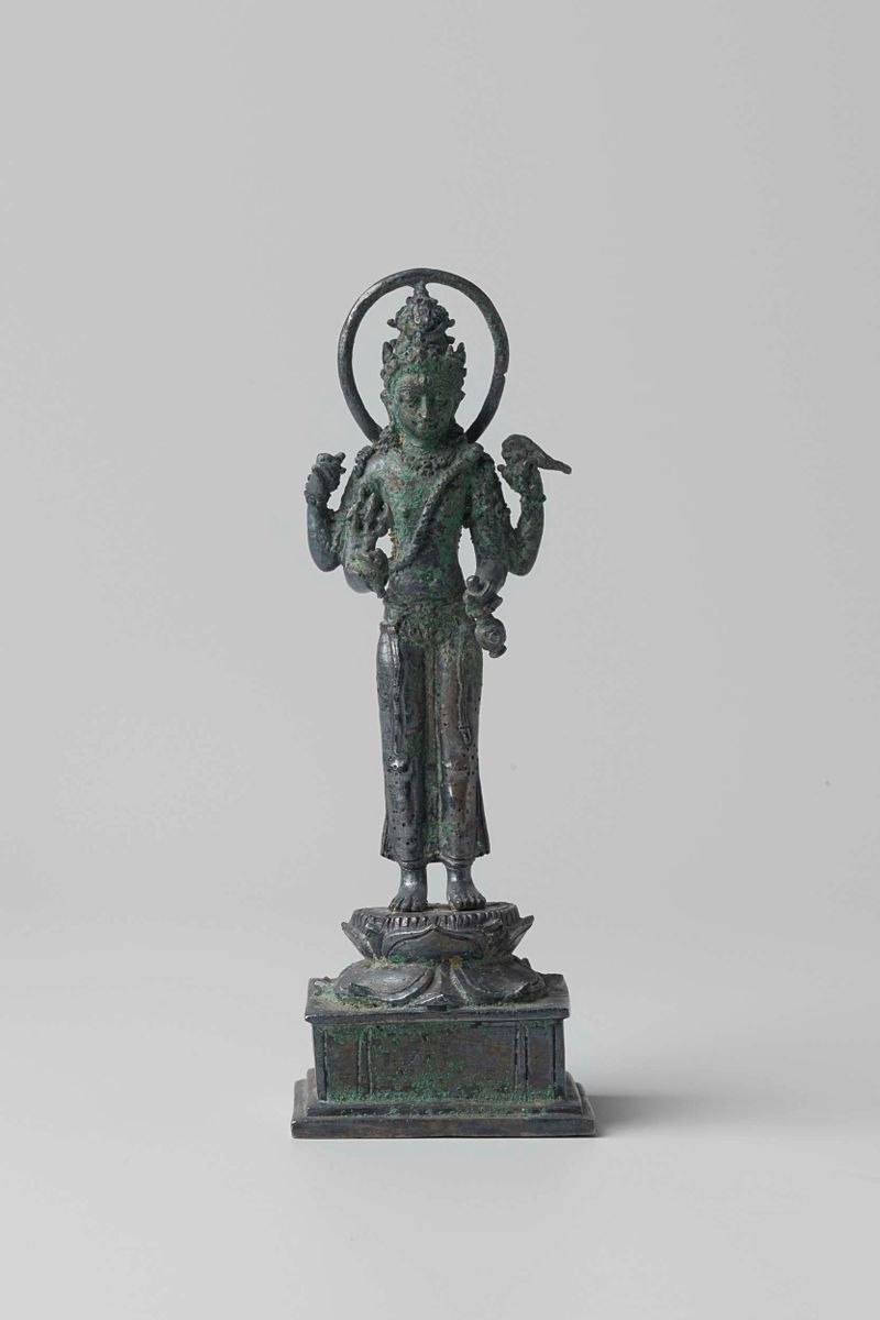 Escultura de Shiva en plata de un artista desconocido, 850-930