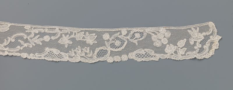 Encaje textil con cartuchos de Unknown Artist