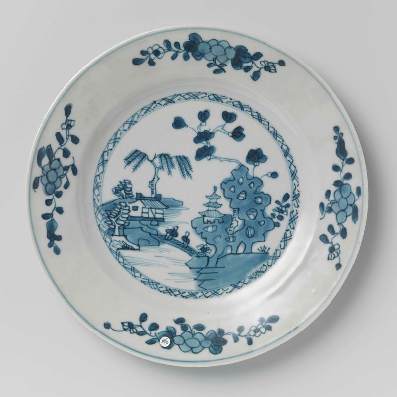 Plato de porcelana con paisaje fluvial y racimos de flores de Unknown Artist