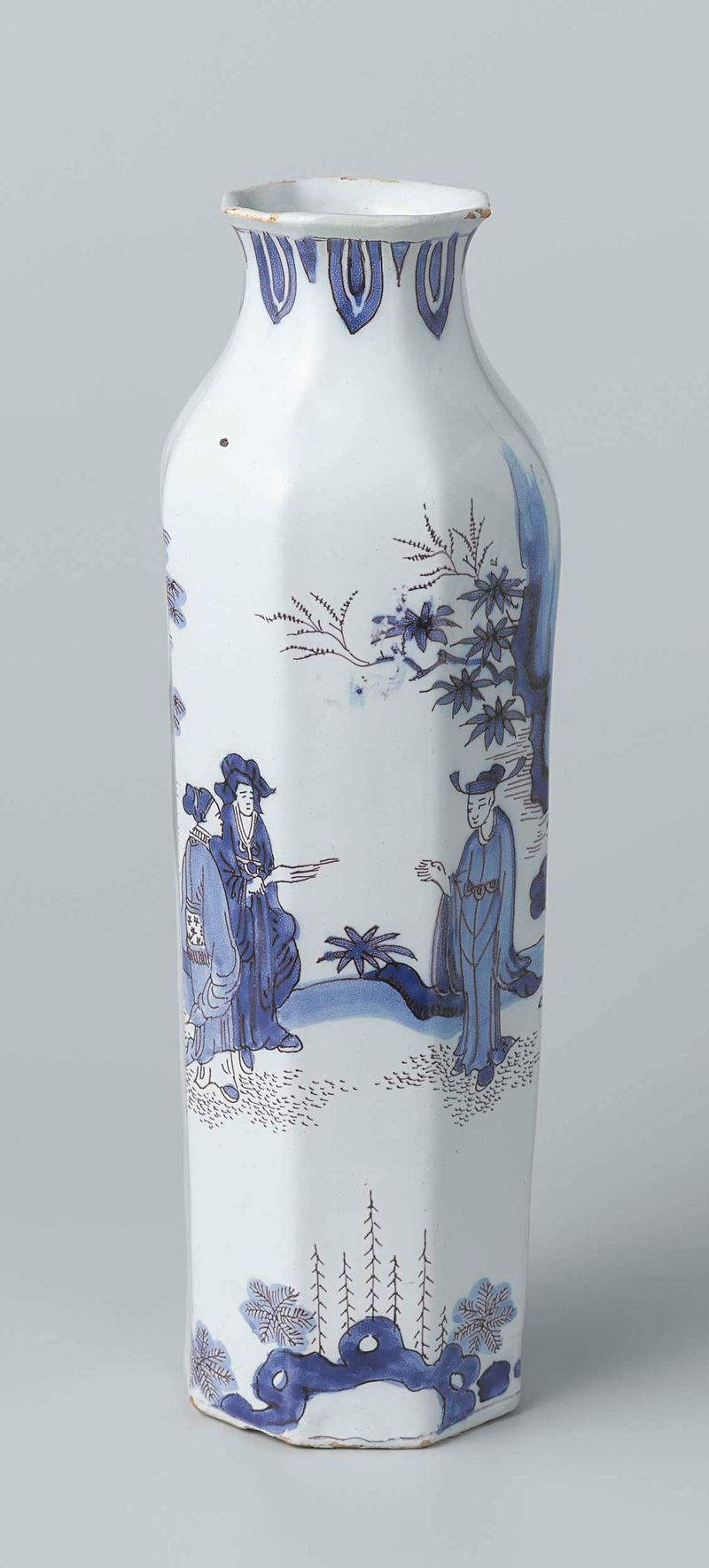 Dos jarrones de cerámica de Artista Desconocido, Edad de Oro Holandesa, bodegón