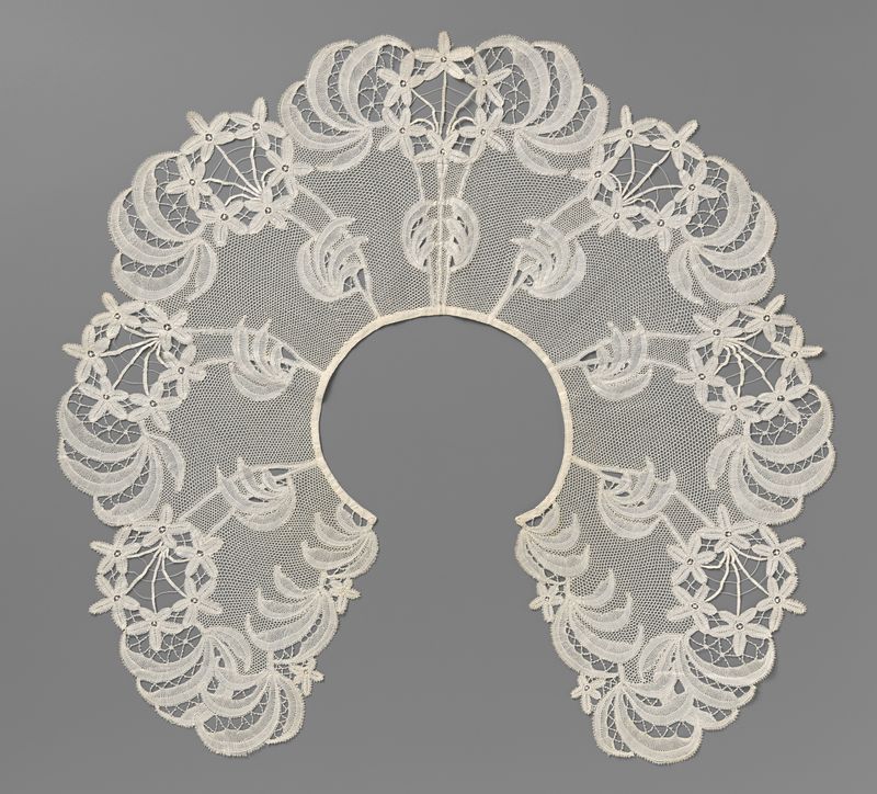 Obra de encaje de Louise Wilhelmina Nulle con hojas de hoz.
