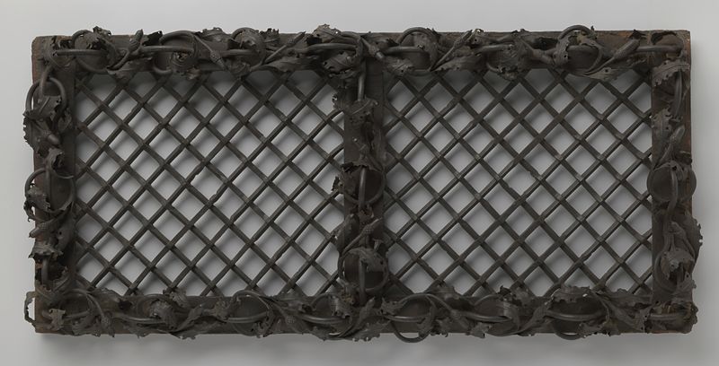 Decorative ironwork with oak branches and acorns by anoniem