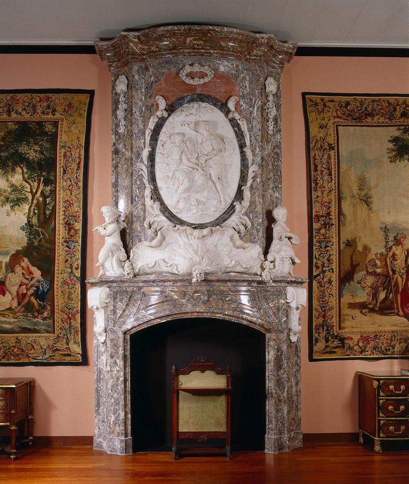 Mantel con relieve de París y Oenone, madera de Jan Baptist Xavery
