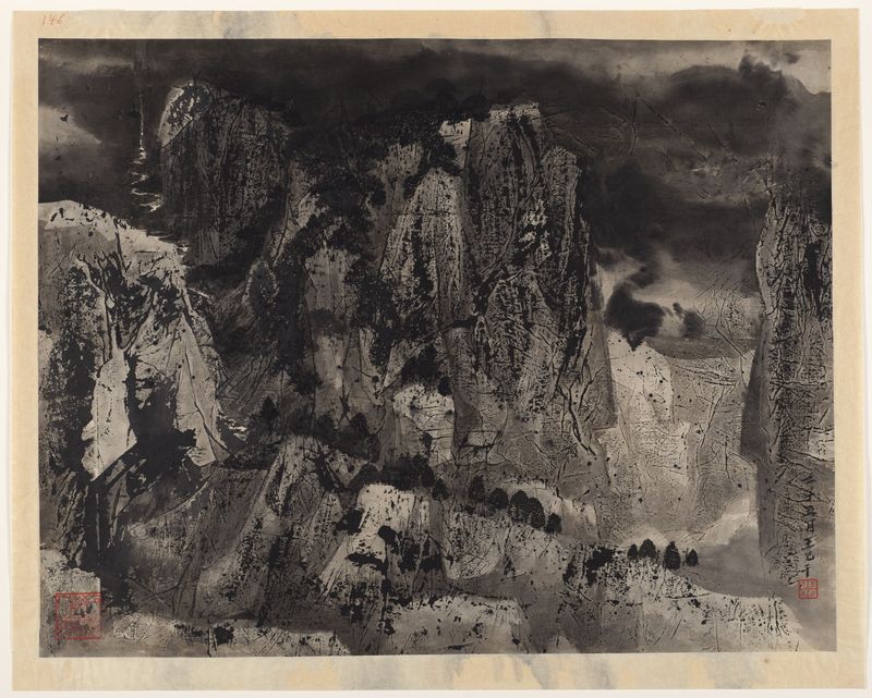 Paisagem de C. C. Wang, tinta sobre papel que retrata montanhas e floresta com luz intrincada.