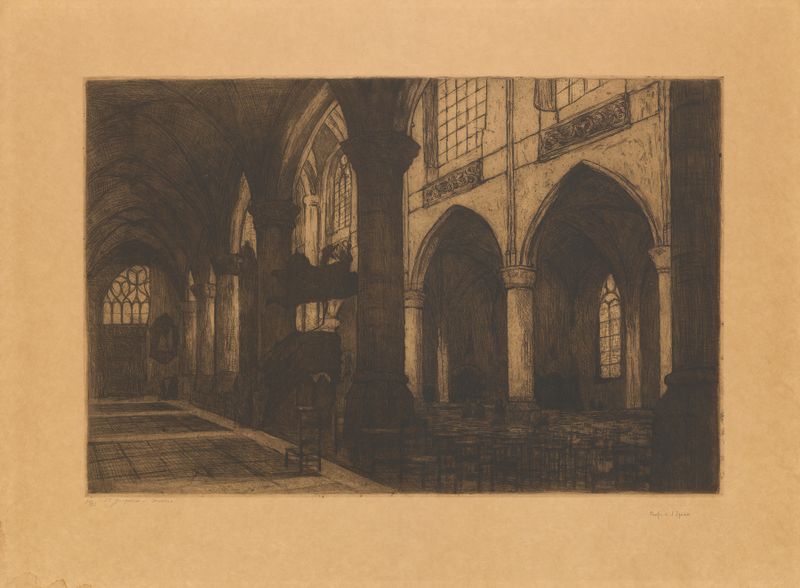 Interior de Sint-Jacobskerk con vitrales de Marten Van der Loo