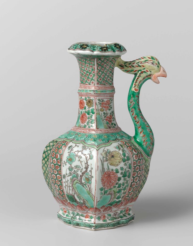 Jarra con flores y pico de feng huang, cerámica, Artista Desconocido
