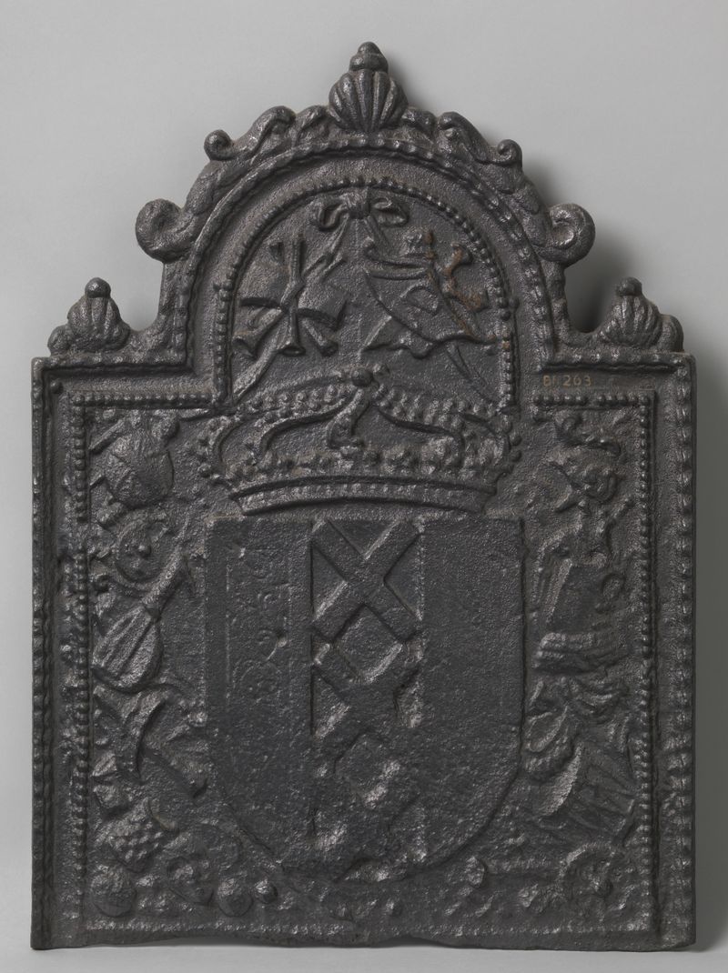 Haardplaat met het stadswapen van Amsterdam, arte decorativa, Unknown Artist