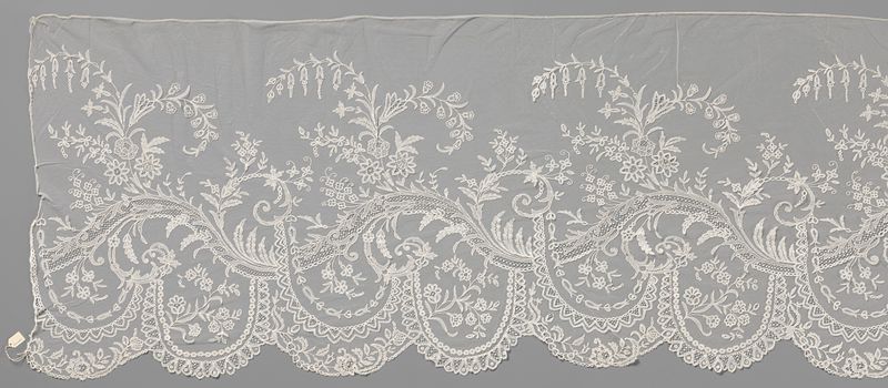 Arte decorativo de encaje con motivos florales de Unknown Artist