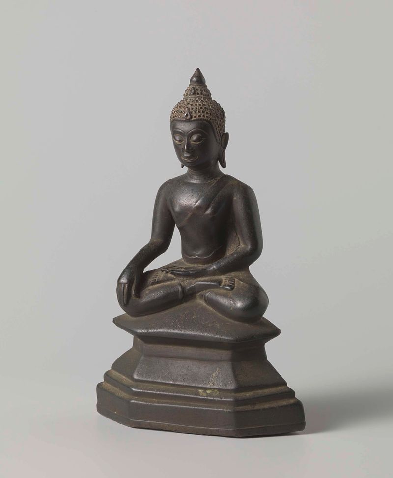 Escultura em bronze de uma figura de Buda por um artista desconhecido