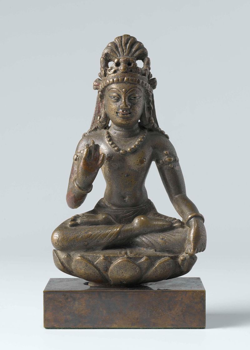 Escultura em bronze do bodhisattva Maitreya de Unknown Artist