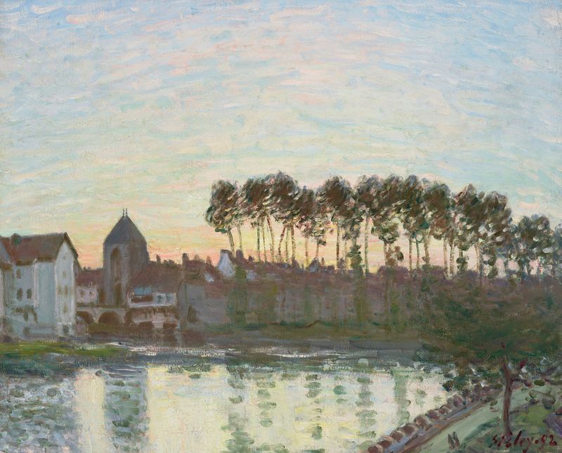 Moret-sur-Loing au soleil couchant, pintura a óleo de Alfred Sisley retratando um rio ao pôr do sol