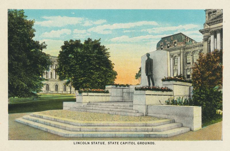Bronze statue of Lincoln by Chas. R. Graham Co. on capitol grounds