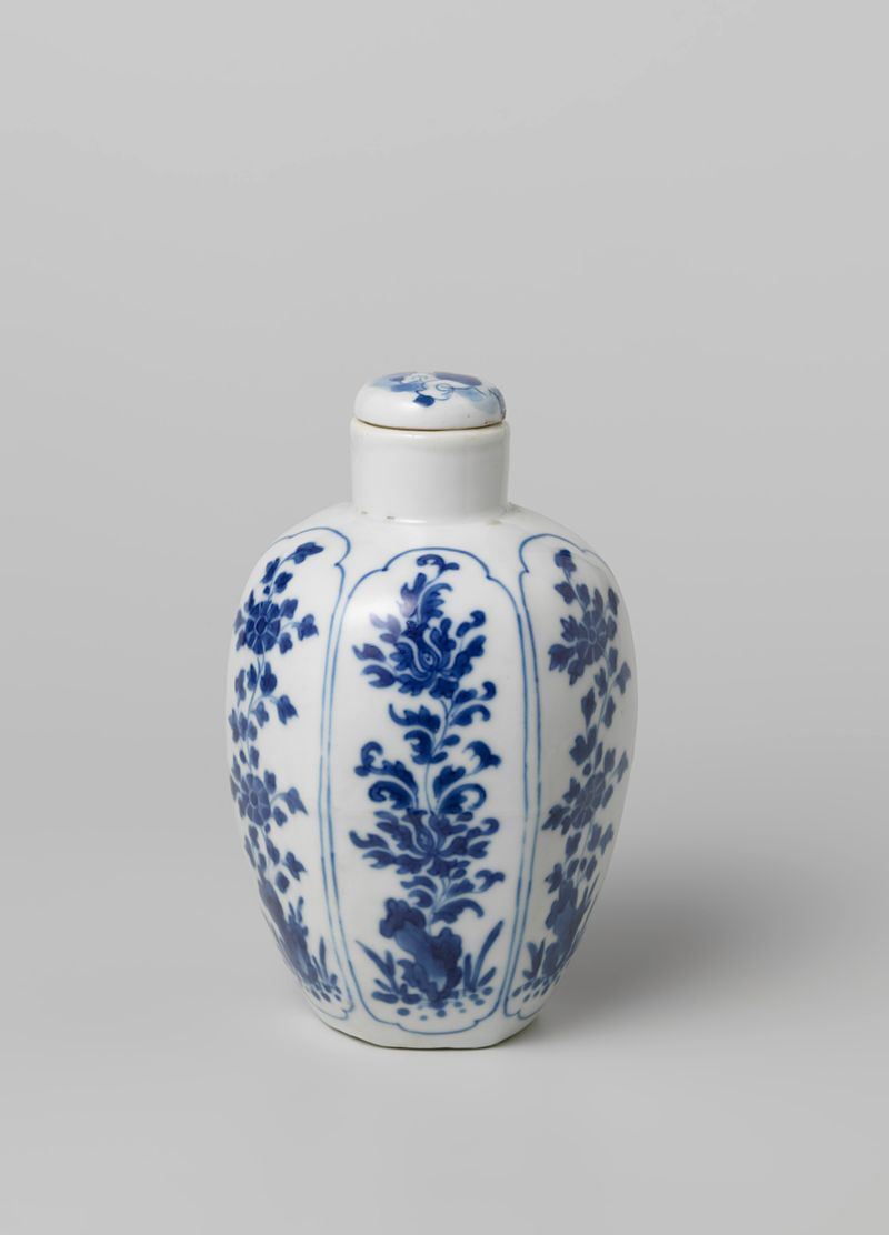 Jarro oval coberto com painéis florais, cerâmica, artista desconhecido