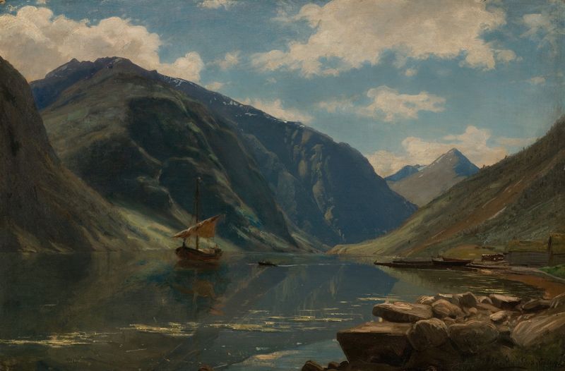 Fra Sognefjord de Amaldus Nielsen, pintura al óleo que representa un paisaje de fiordo sereno.