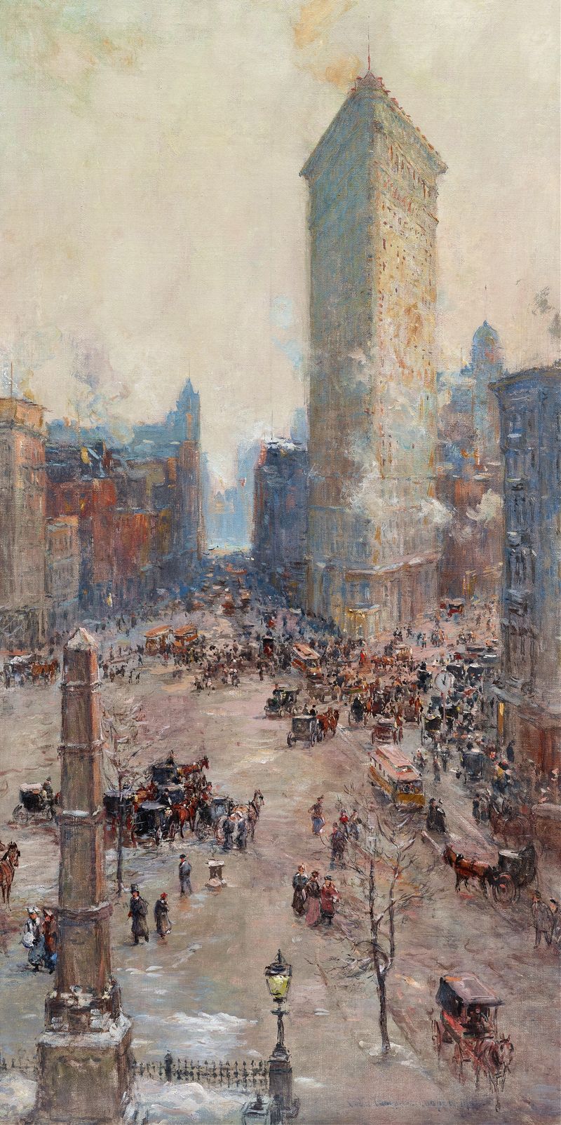 Flat Iron Building de Colin Campbell Cooper, óleo sobre lienzo, destacando su forma triangular y la luz del sol.